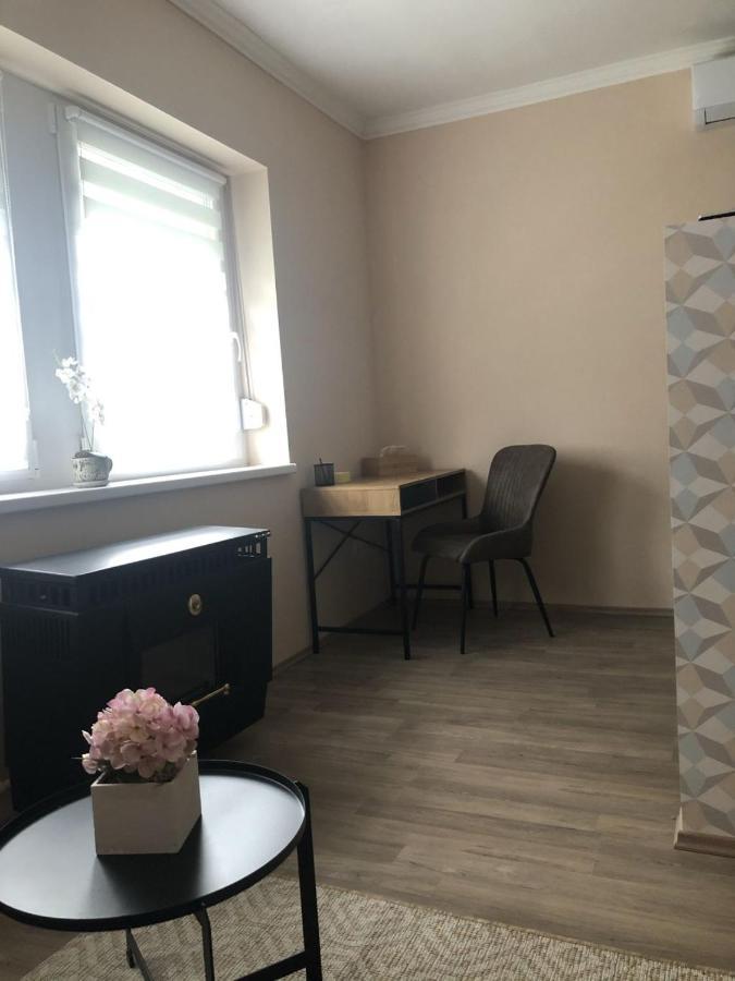 Kelemen Apartman Нагиканиша Екстериор снимка