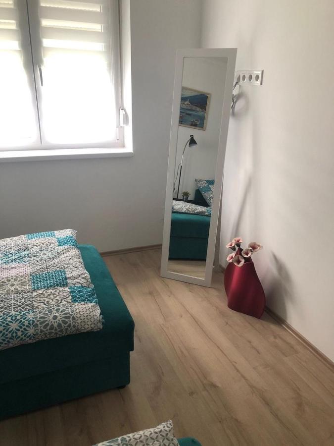 Kelemen Apartman Нагиканиша Екстериор снимка