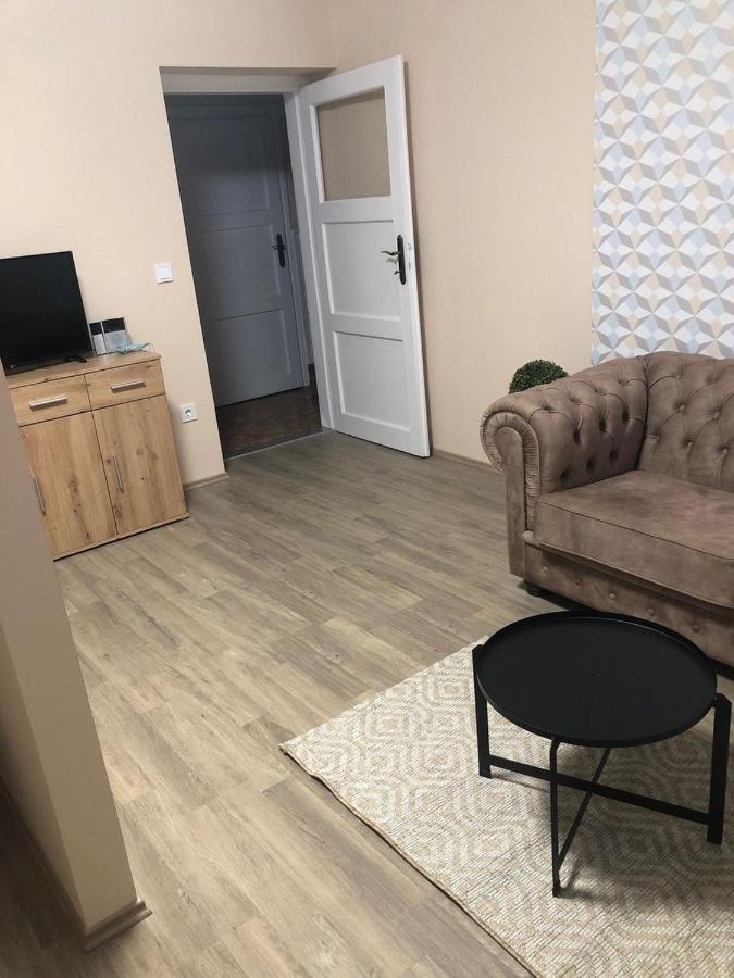 Kelemen Apartman Нагиканиша Екстериор снимка